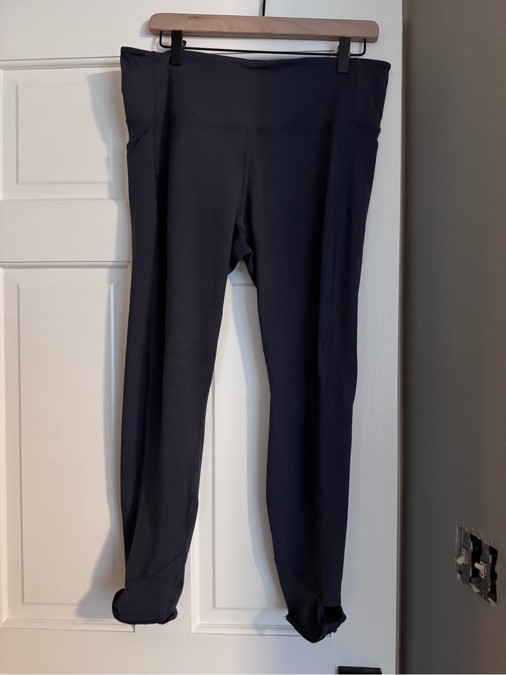 all in motion Slate High-Rise Performance Leggings